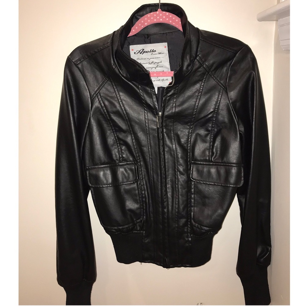 Black leather jacket! 🖤